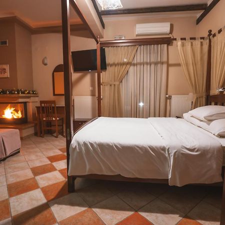 Kallinikos Guesthouse Loutraki  Luaran gambar