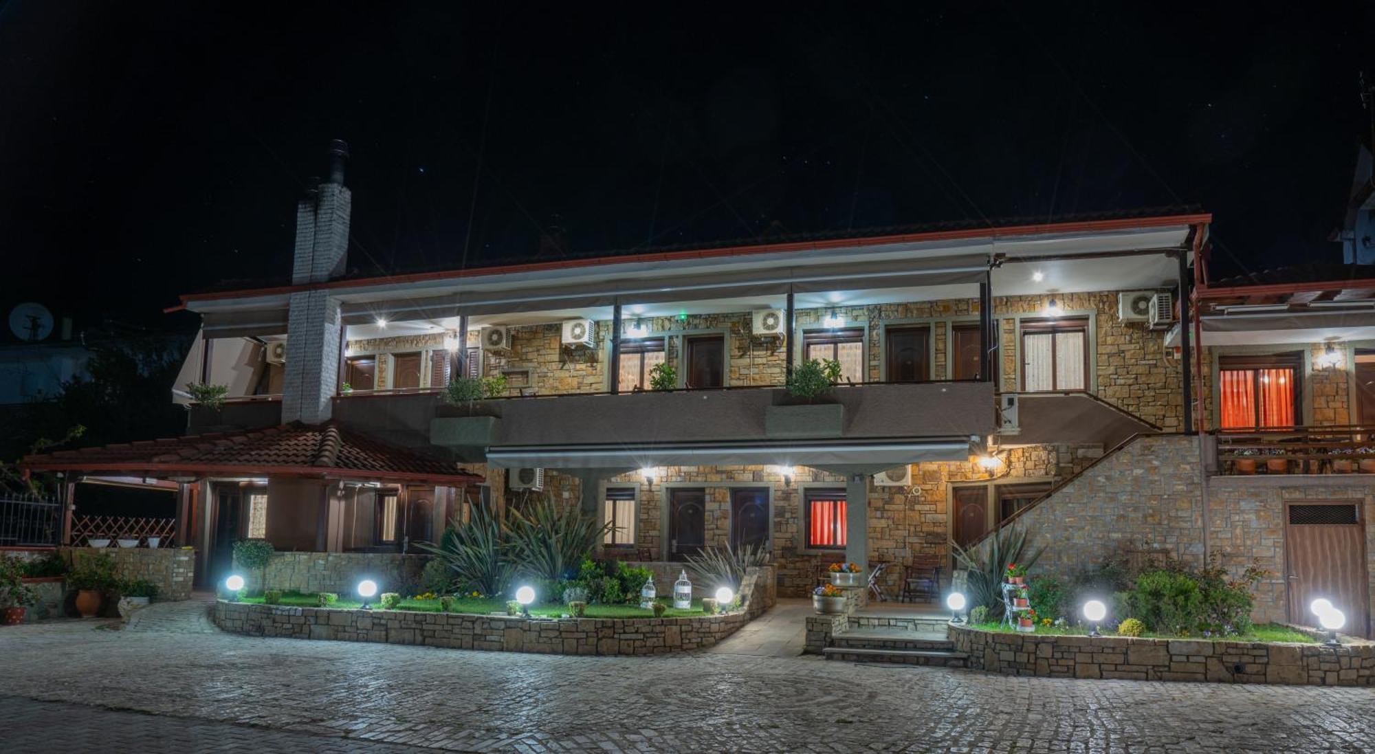 Kallinikos Guesthouse Loutraki  Luaran gambar