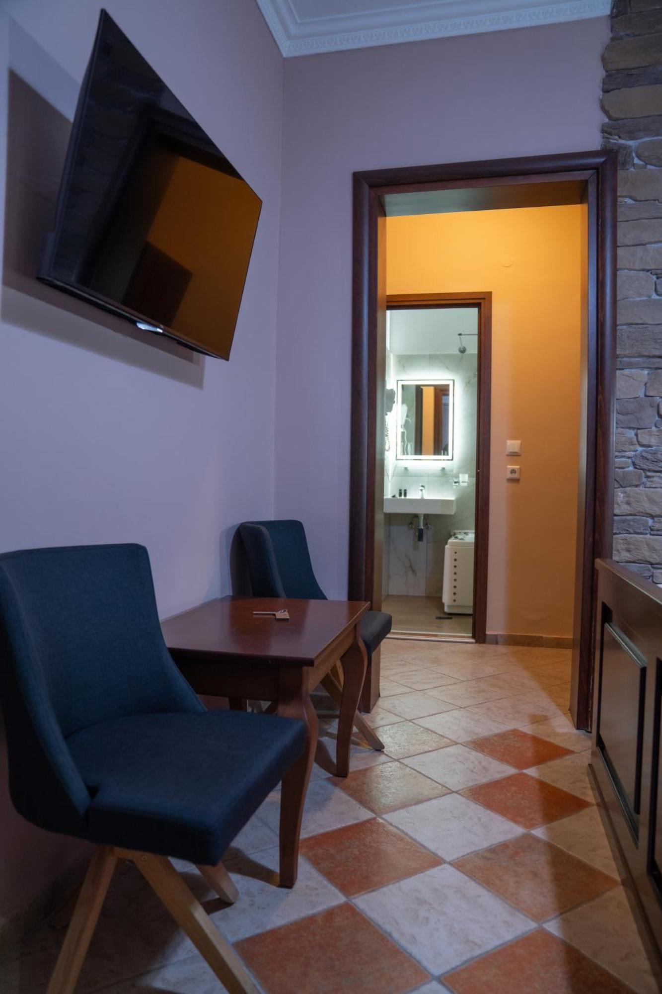 Kallinikos Guesthouse Loutraki  Luaran gambar