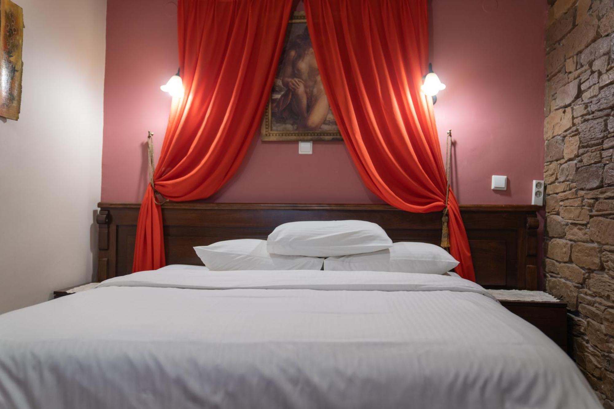 Kallinikos Guesthouse Loutraki  Luaran gambar