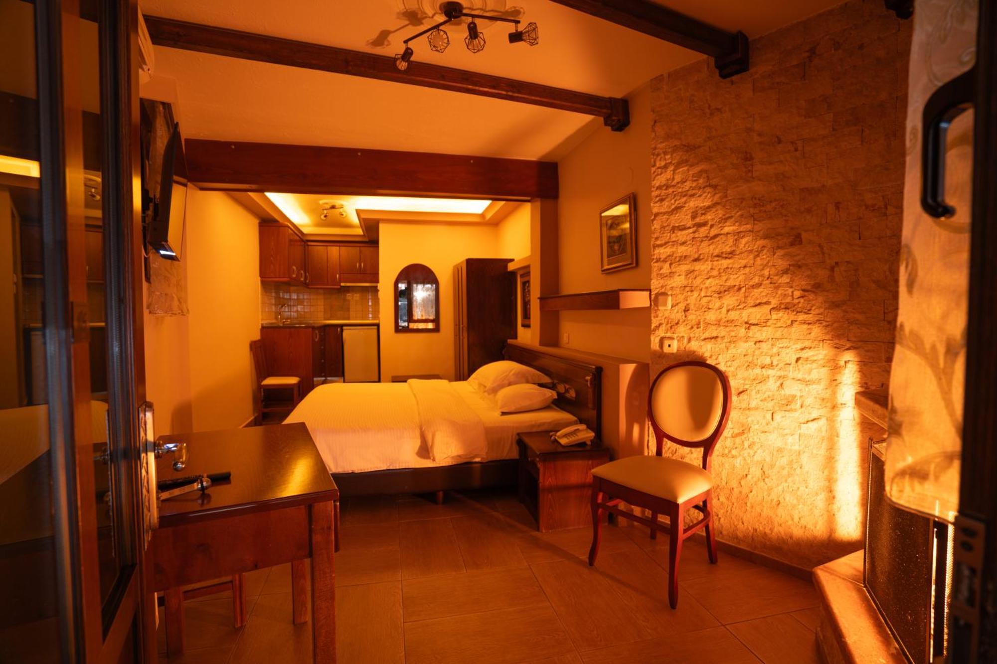 Kallinikos Guesthouse Loutraki  Luaran gambar