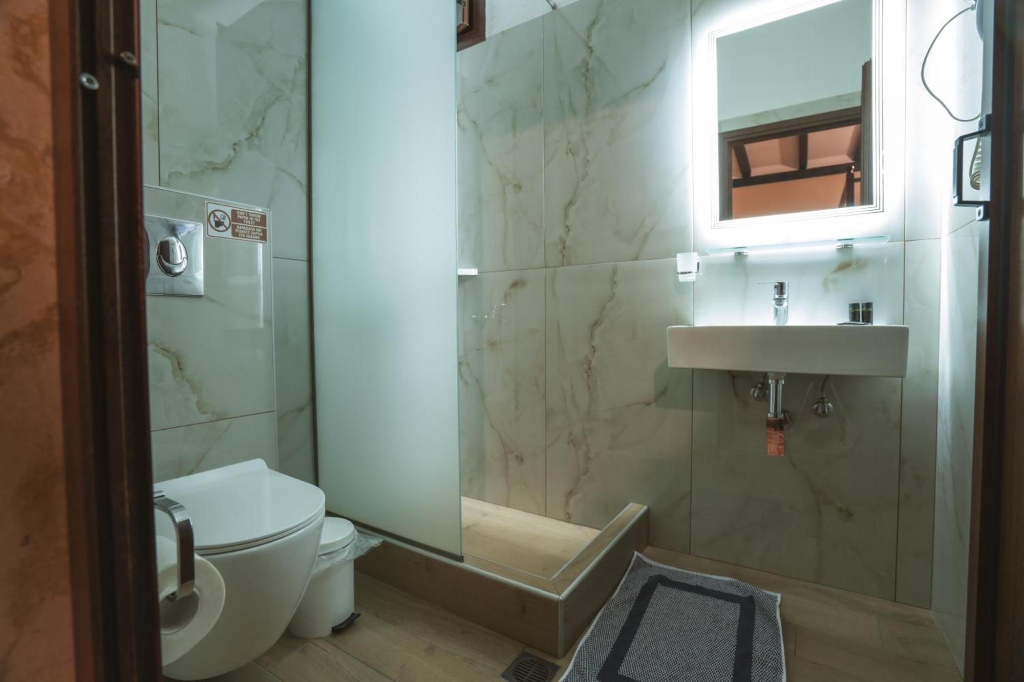 Kallinikos Guesthouse Loutraki  Luaran gambar