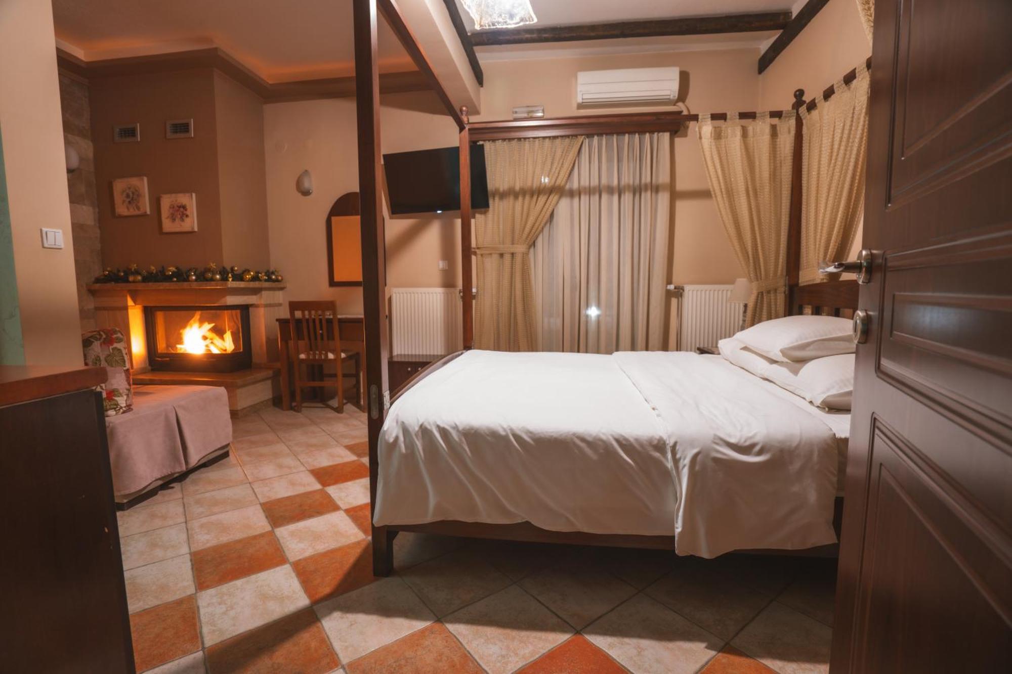 Kallinikos Guesthouse Loutraki  Luaran gambar